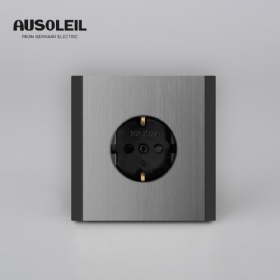 C30-018 1 gang SCHUKO socket outlet